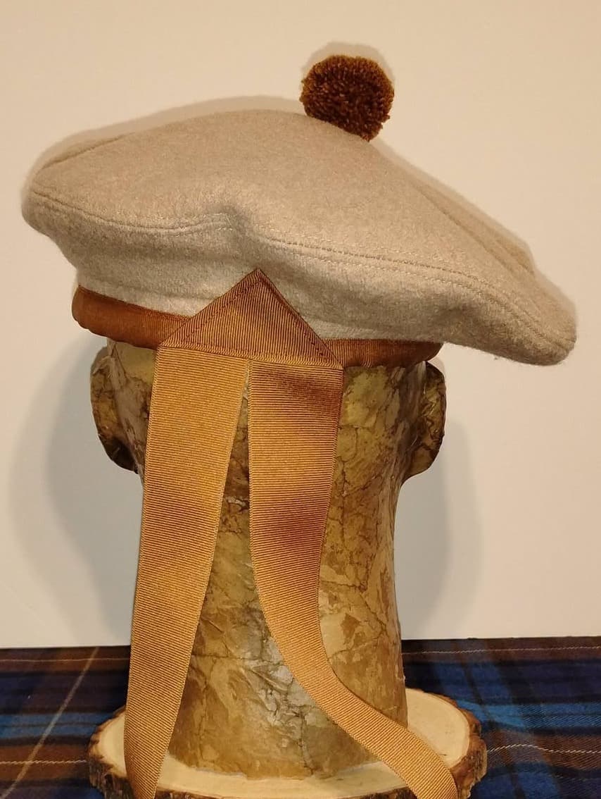 Balmoral Style Bonnet